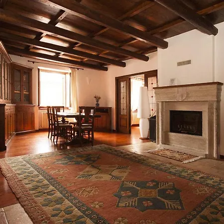 Apartman Casa Piantamori *